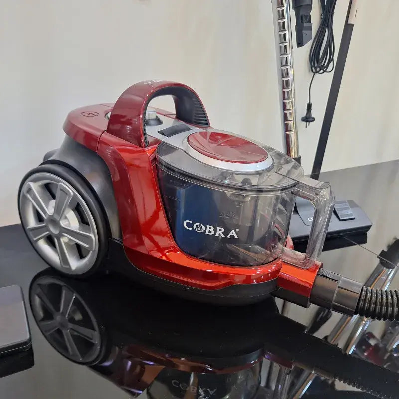 Aspirateur 1800 watt COBRA