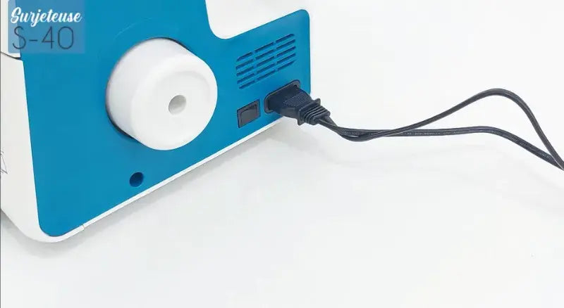Surjeteuse S-40 آلة السرفلة