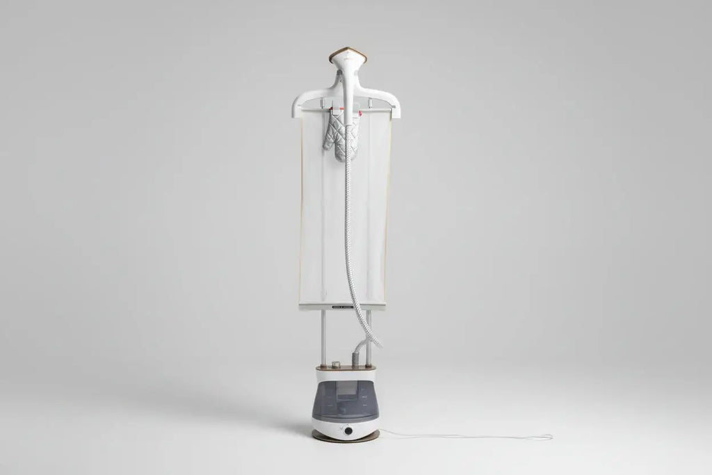 Défroisseur verticale 2400 watt blanc et gris avec design moderne et capacité vapeur debout pour repassage rapide