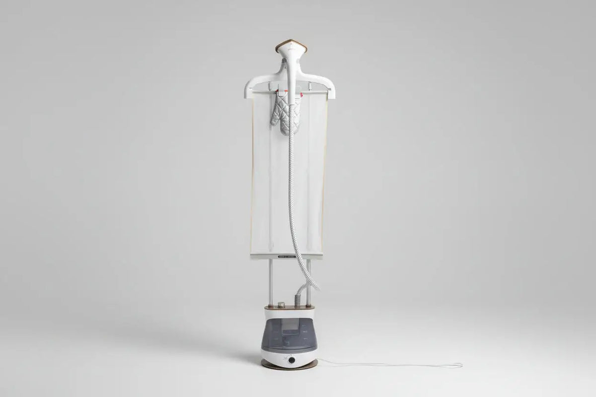 Défroisseur verticale 2400 watt blanc et gris avec design moderne et capacité vapeur debout pour repassage rapide