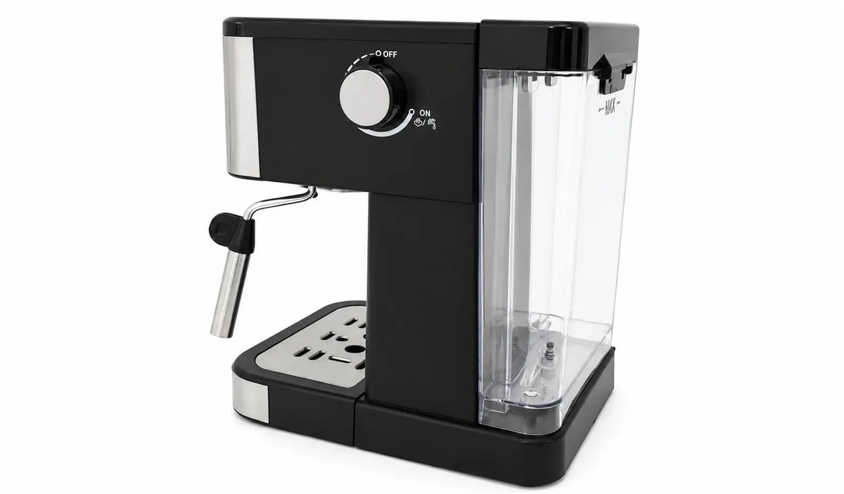 Machine à espresso noire et en acier inoxydable avec un réservoir d’eau transparent.