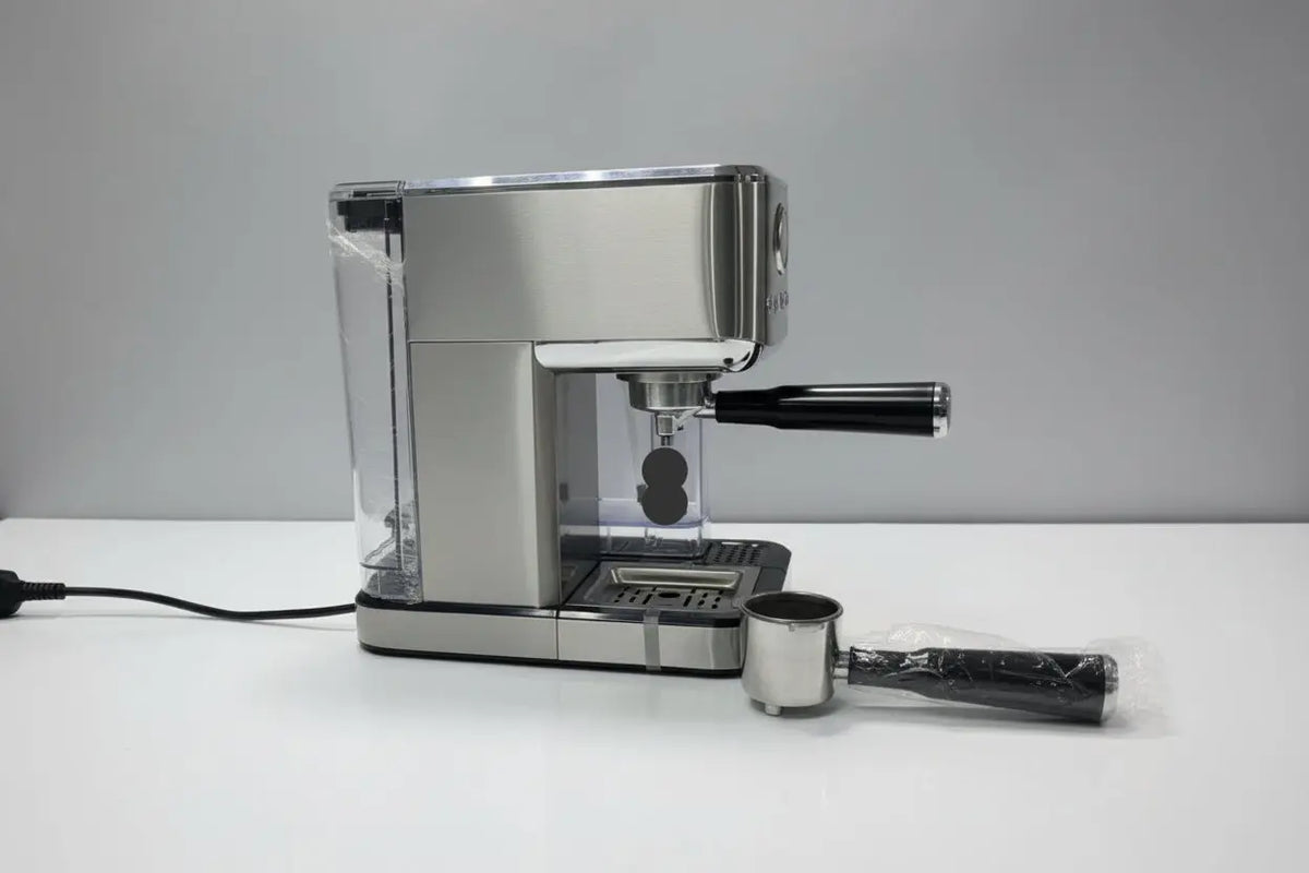 Machine à expresso schild AMB-026CM en acier inoxydable avec poignée et porte-filtre noir