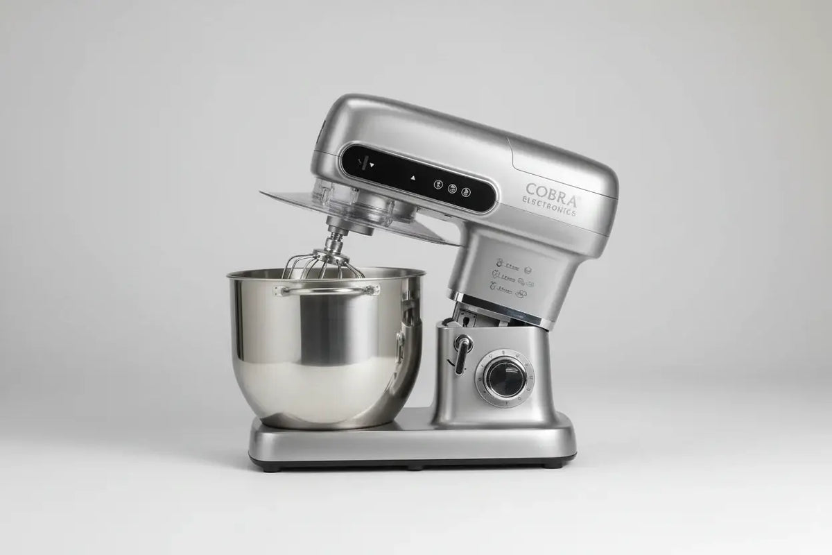 Mélangeur électrique silver cobra avec bol inox 10 litres 2200 watts et fouet pour pétrin avec lampe de travail